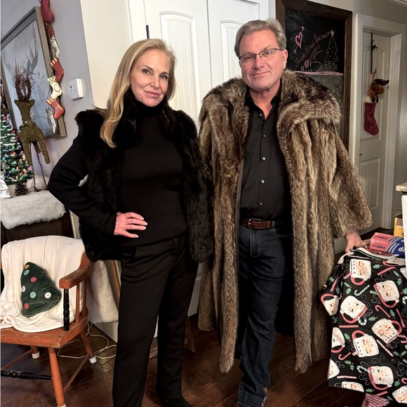 Meet your Posher, Gina - Picture 1 of 1